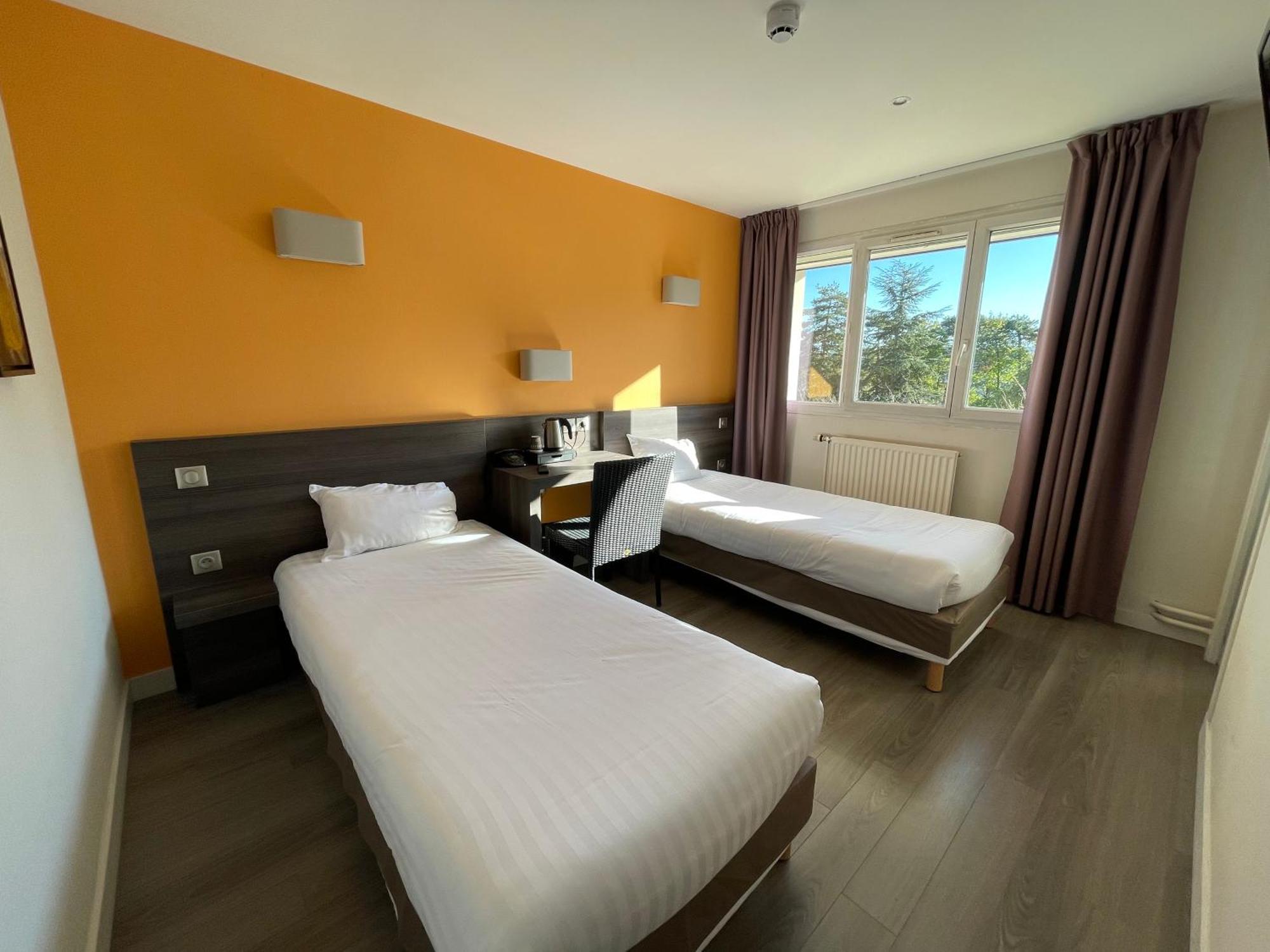 Hotel Valpre Écully Buitenkant foto
